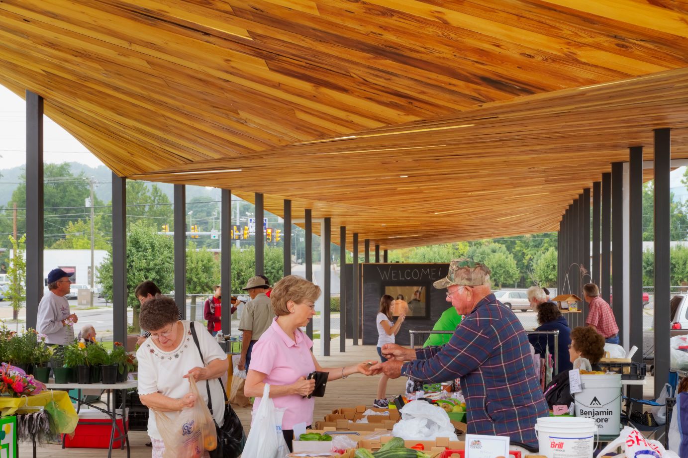 Covington Farmers Market by Jeff Goldberg-Esto.jpg this